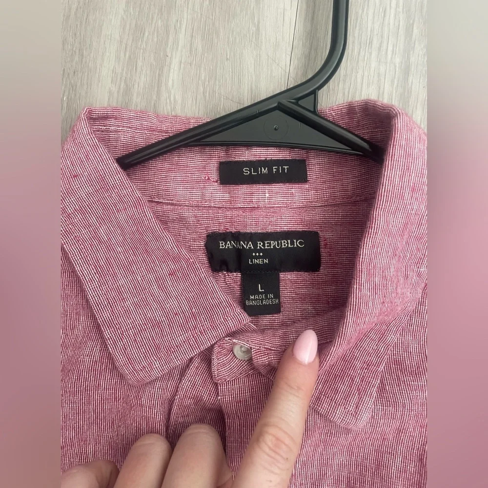 Banana Republic Casual Red Button Down Shirt